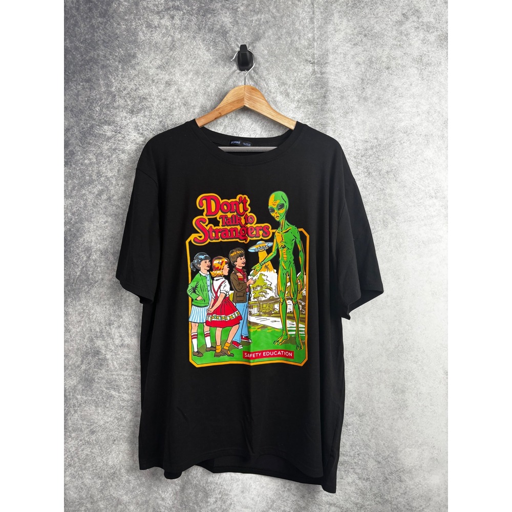 ROMWE Don't Talk to Strangers Alien Black Short Sleeve Shirt Size XXL